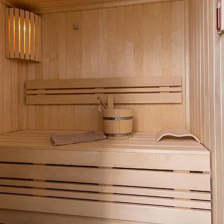 Riviera Waldstrasse 49 Apartament