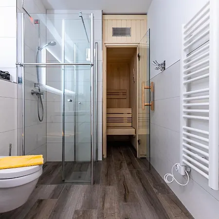 Daire Riviera Waldstrasse 49 *