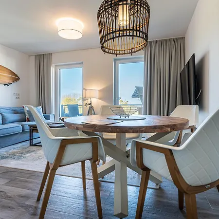 Apartmenthaus Waldstrasse 49 アパート