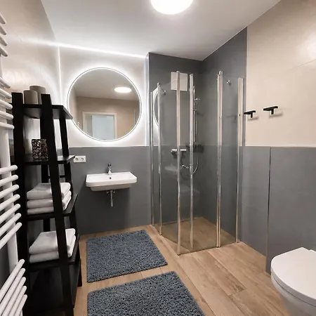 Apartmenthaus Waldstrasse 49
